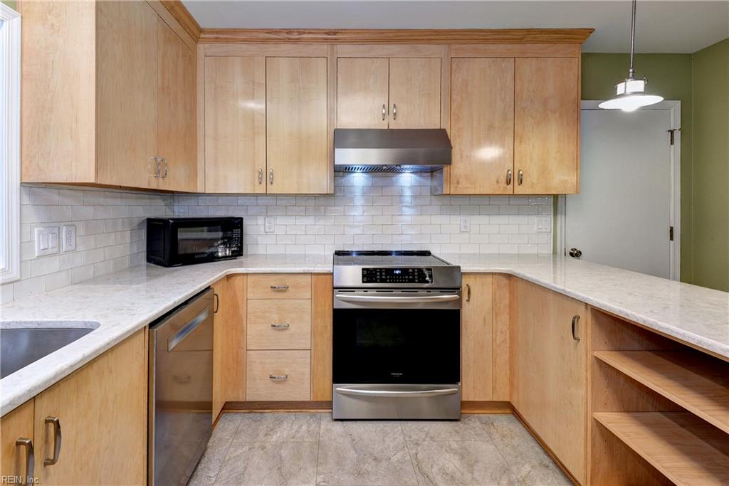 105 Daingerfield Road Williamsburg VA 23185