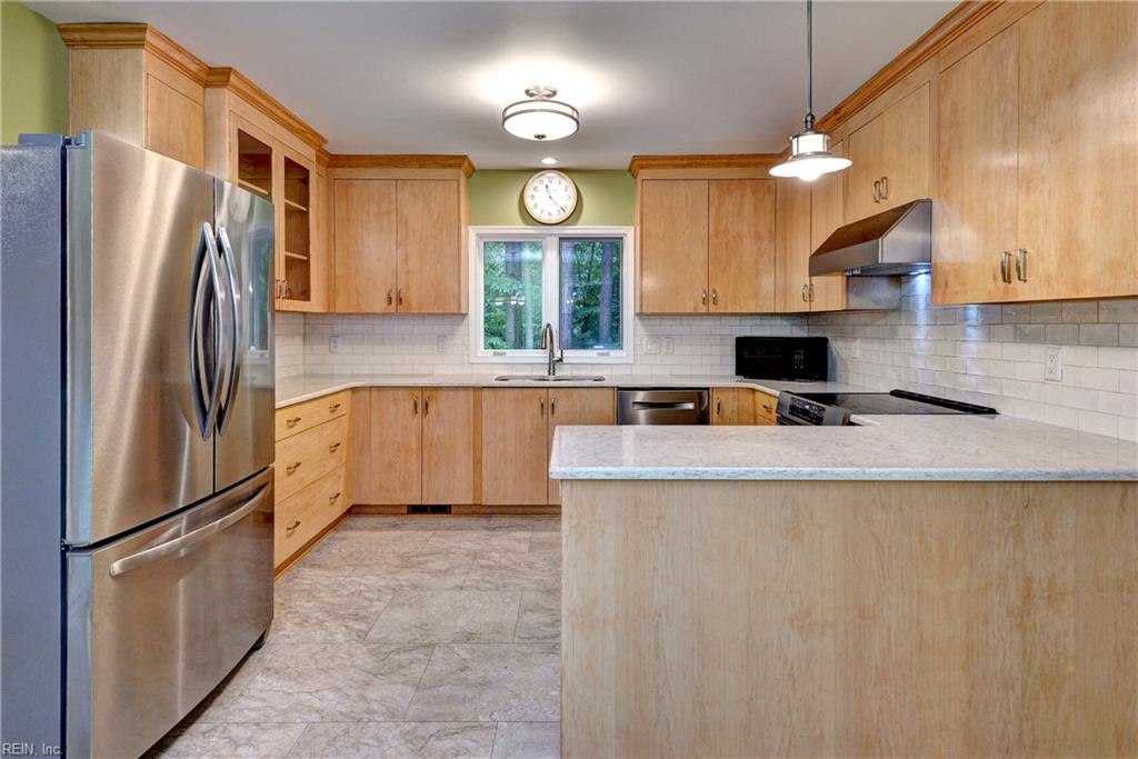 105 Daingerfield Road Williamsburg VA 23185