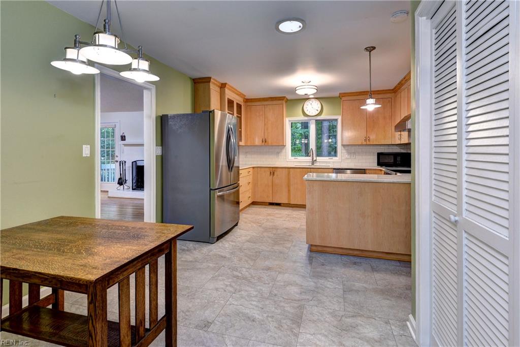 105 Daingerfield Road Williamsburg VA 23185