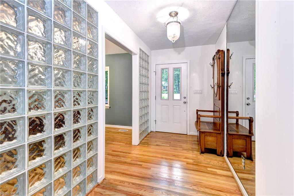 105 Daingerfield Road Williamsburg VA 23185