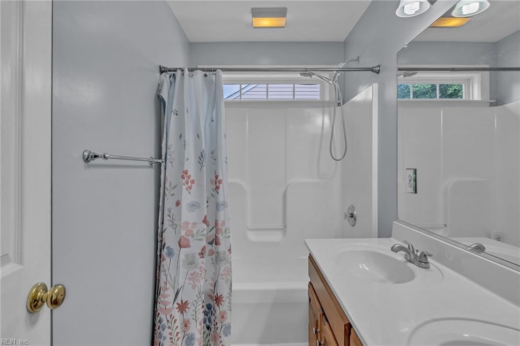 412 Brentmeade Drive Yorktown VA 23693