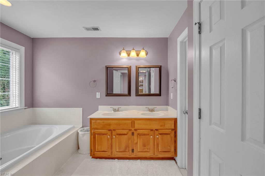 412 Brentmeade Drive Yorktown VA 23693