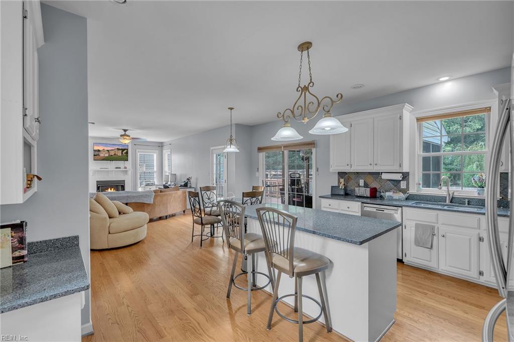 412 Brentmeade Drive Yorktown VA 23693