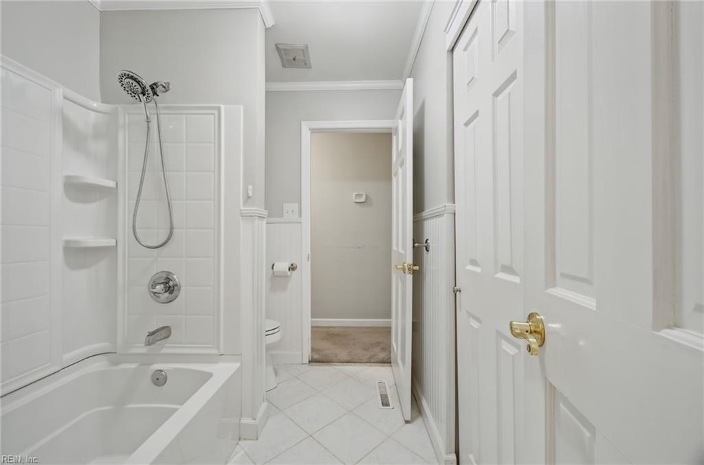 404 W Woodland Drive Yorktown VA 23692