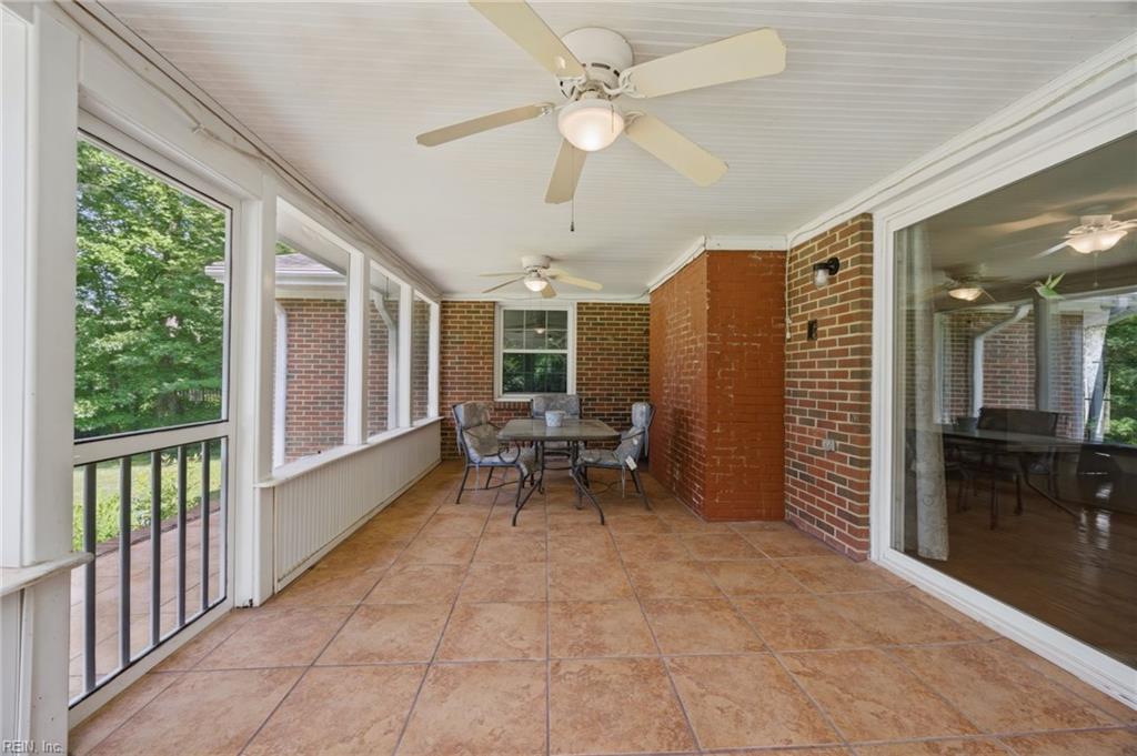 404 W Woodland Drive Yorktown VA 23692