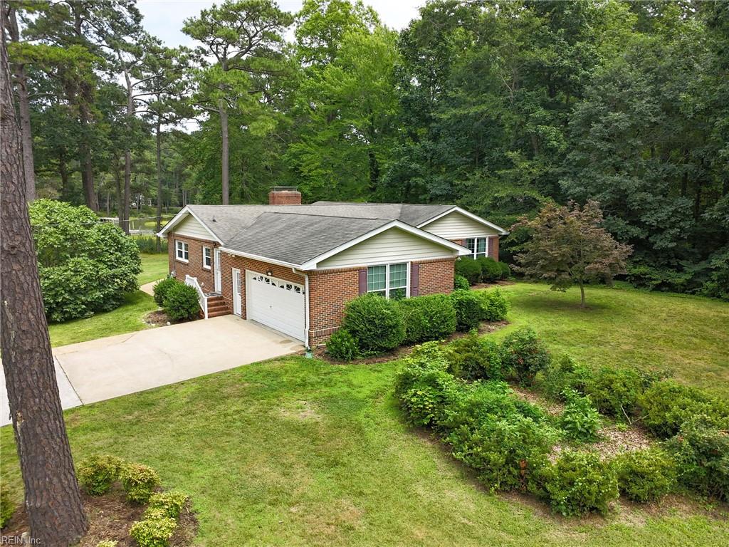 404 W Woodland Drive Yorktown VA 23692