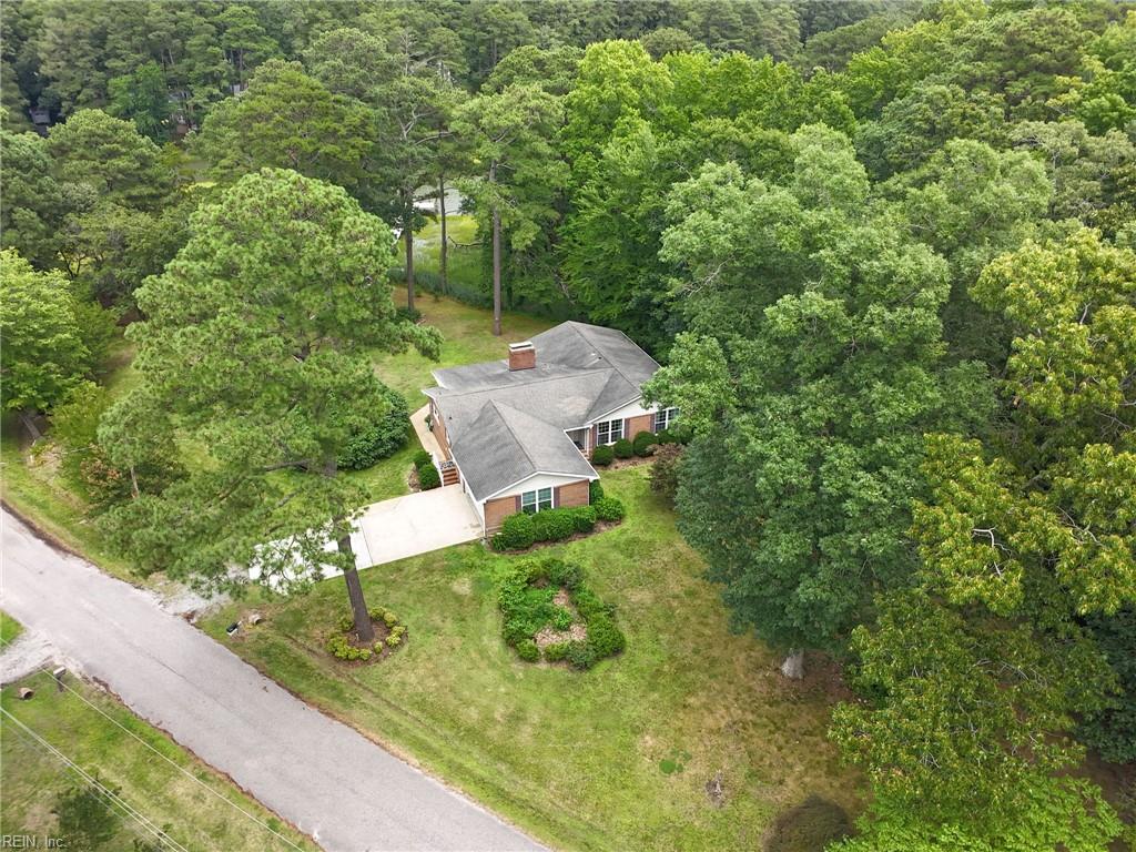 404 W Woodland Drive Yorktown VA 23692