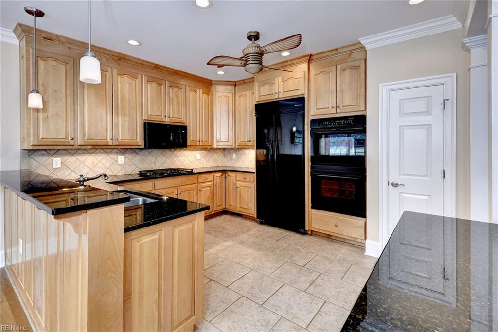 170 Highland Williamsburg VA 23188