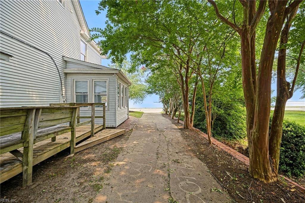 209 Chesapeake Avenue Newport News VA 23607