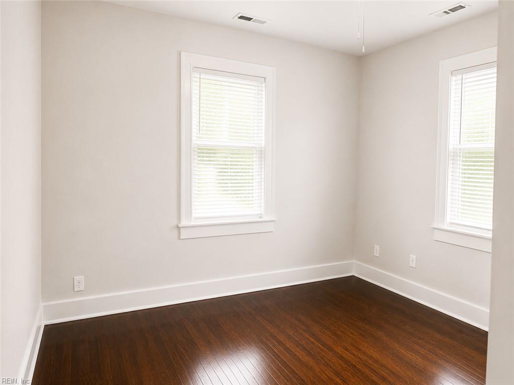 37 Sycamore Avenue Newport News VA 23605