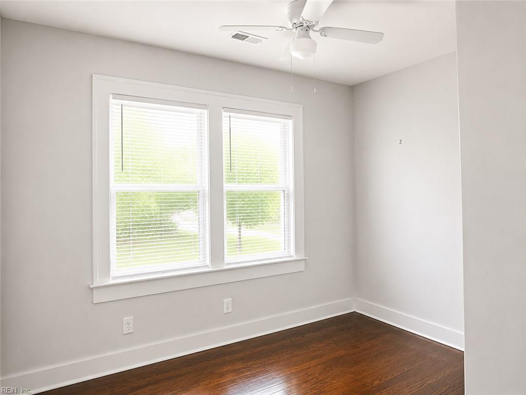37 Sycamore Avenue Newport News VA 23605