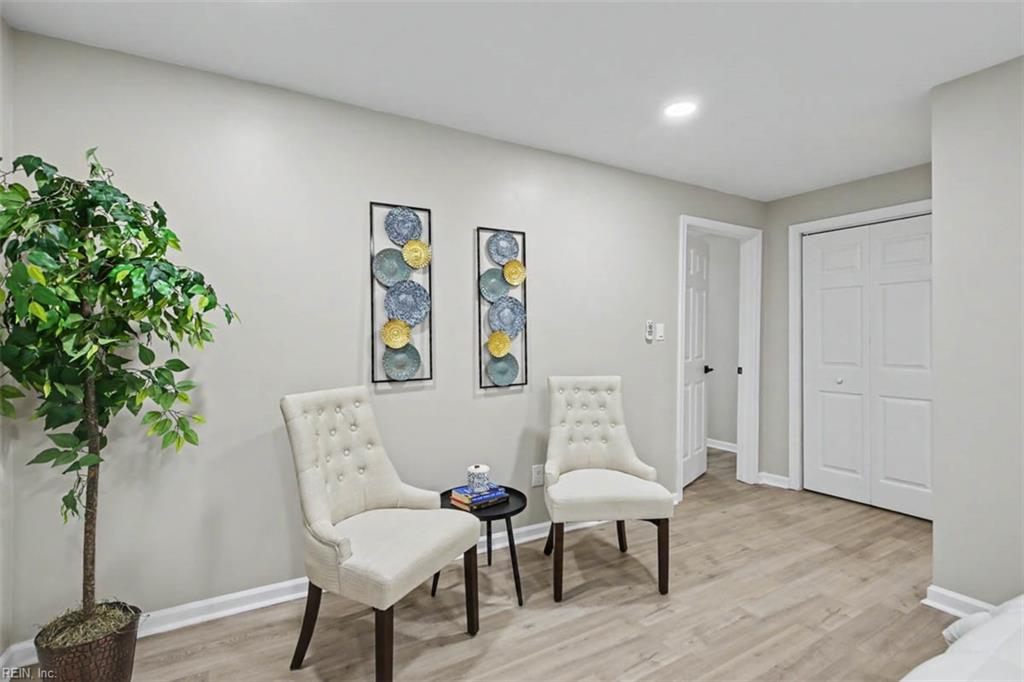 323 Poplar Avenue Newport News VA 23607