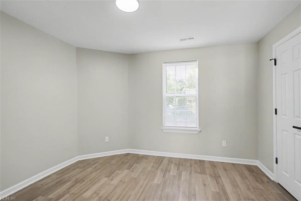 323 Poplar Avenue Newport News VA 23607
