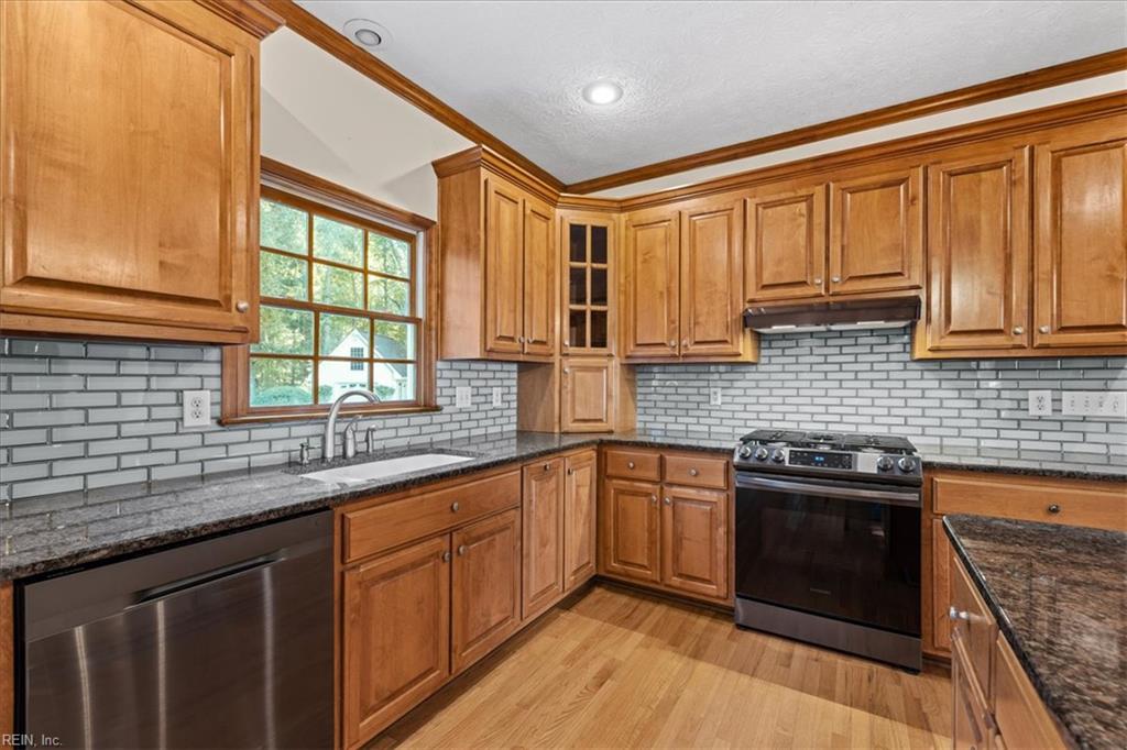 106 Mitchells Method Yorktown VA 23693