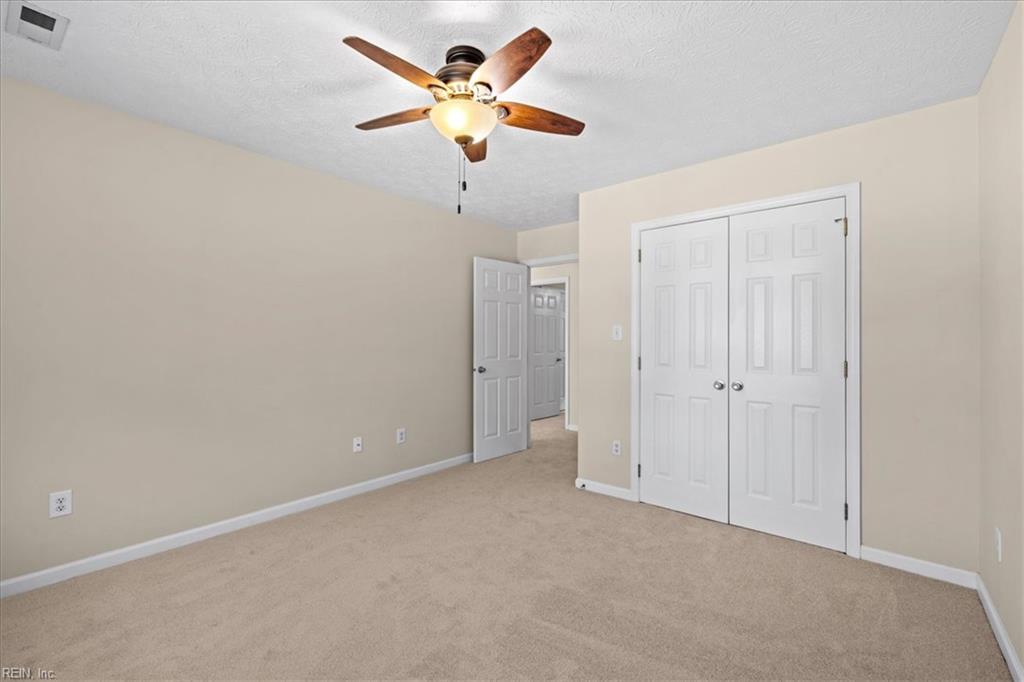 106 Mitchells Method Yorktown VA 23693