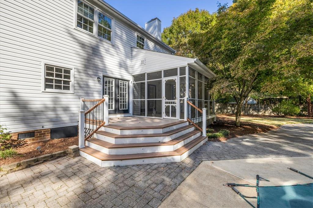 106 Mitchells Method Yorktown VA 23693