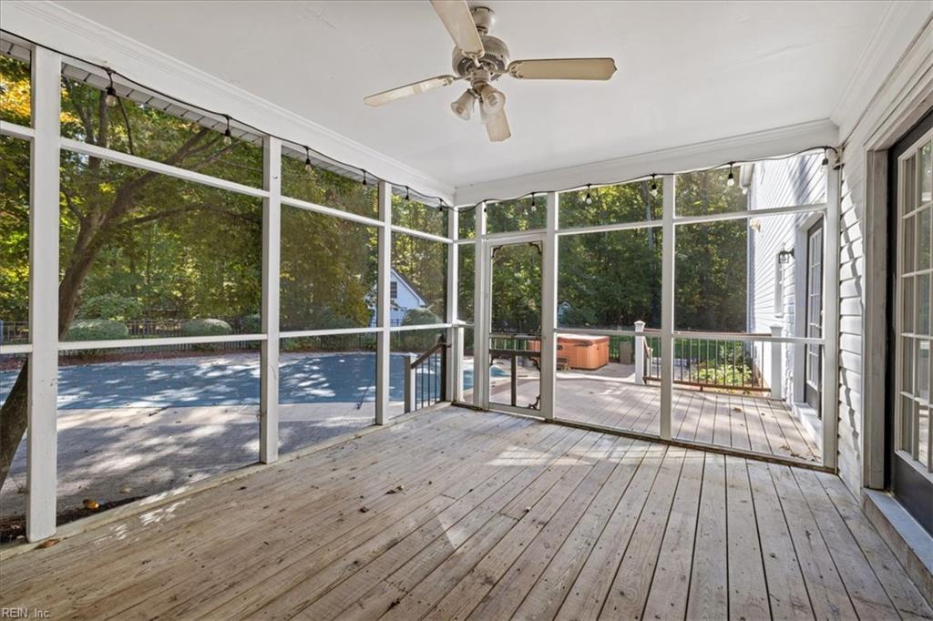 106 Mitchells Method Yorktown VA 23693