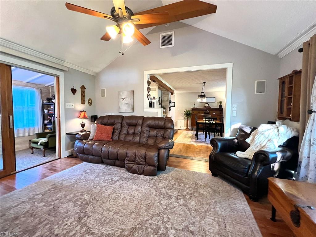 11 Dwight Road Newport News VA 23601