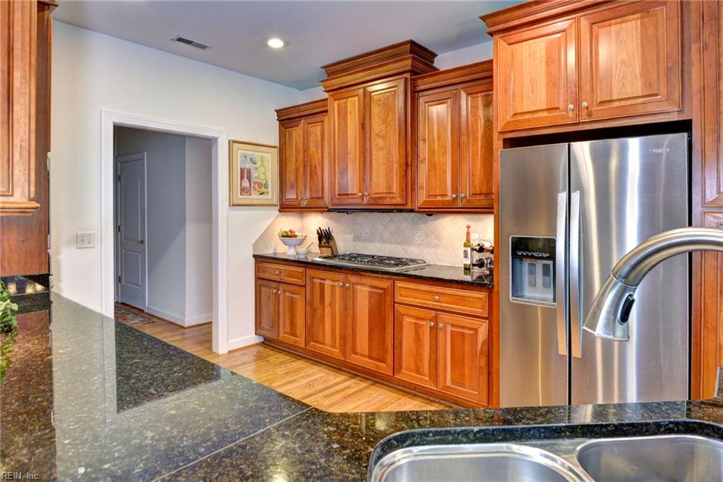 159 Nottinghamshire Williamsburg VA 23188