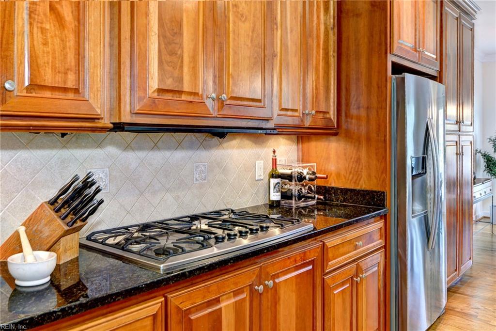 159 Nottinghamshire Williamsburg VA 23188