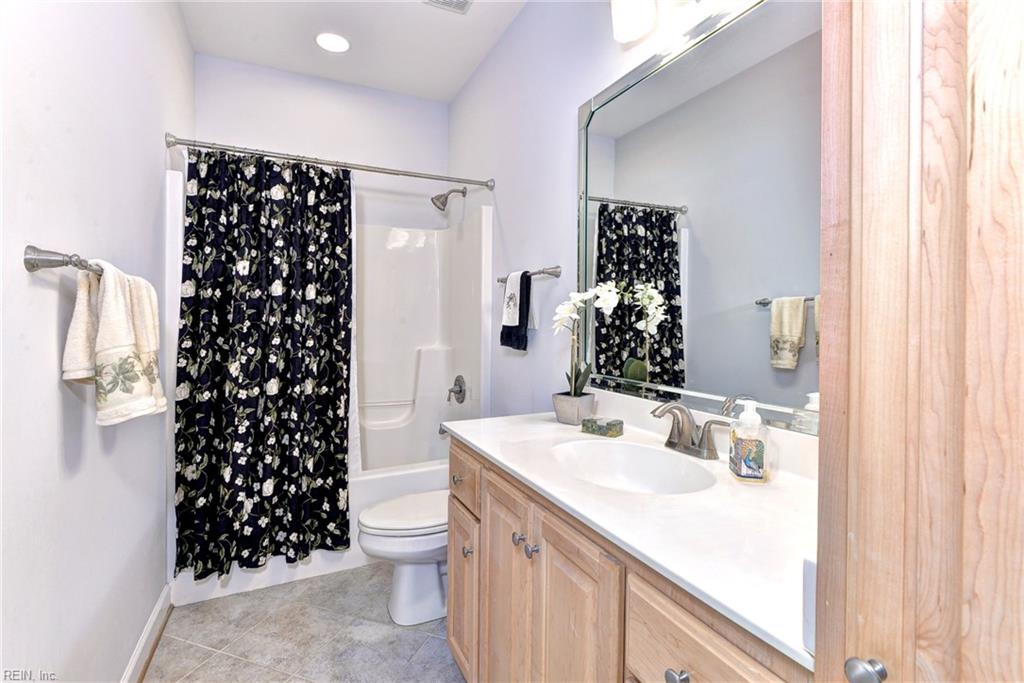 159 Nottinghamshire Williamsburg VA 23188