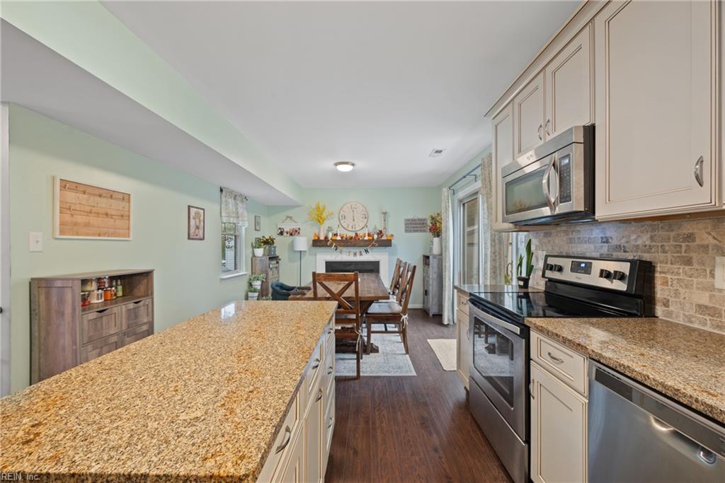 103 Nottingham Trail Newport News VA 23602