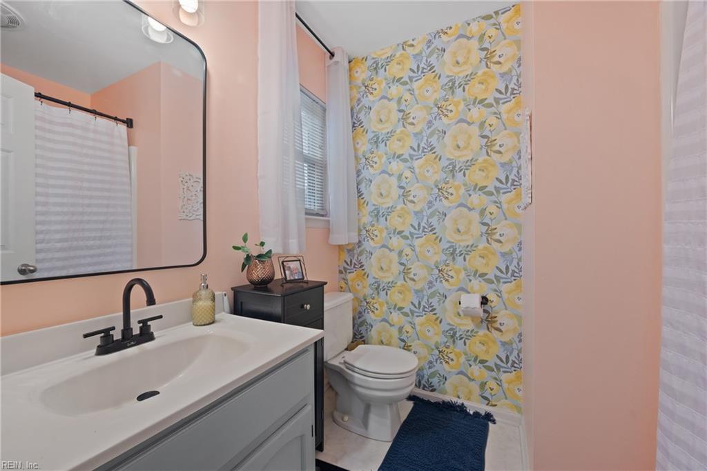 103 Nottingham Trail Newport News VA 23602