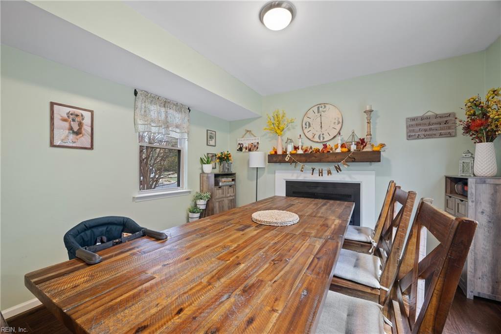 103 Nottingham Trail Newport News VA 23602