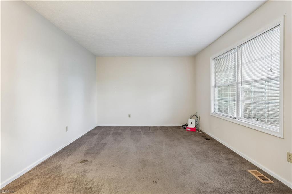 218 Terrebonne Road Yorktown VA 23692