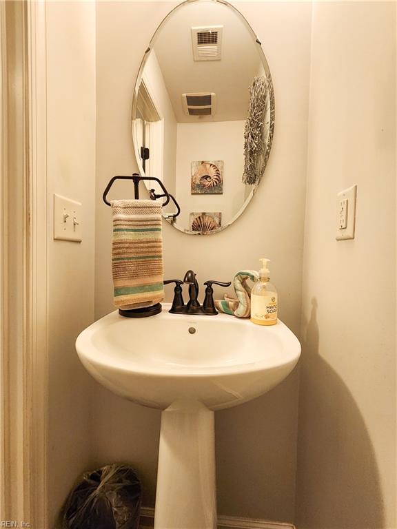 509 Loggerhead Drive Newport News VA 23601