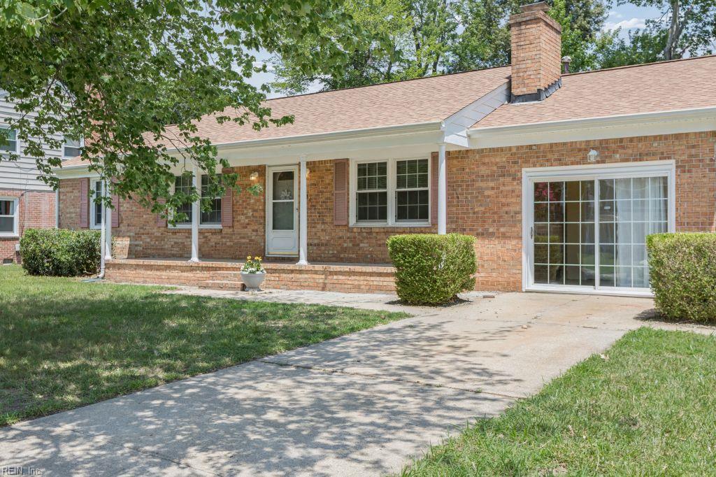 934 Moyer Road Newport News VA 23608