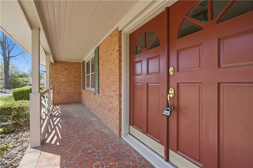 218 Crittenden Lane Newport News VA 23606
