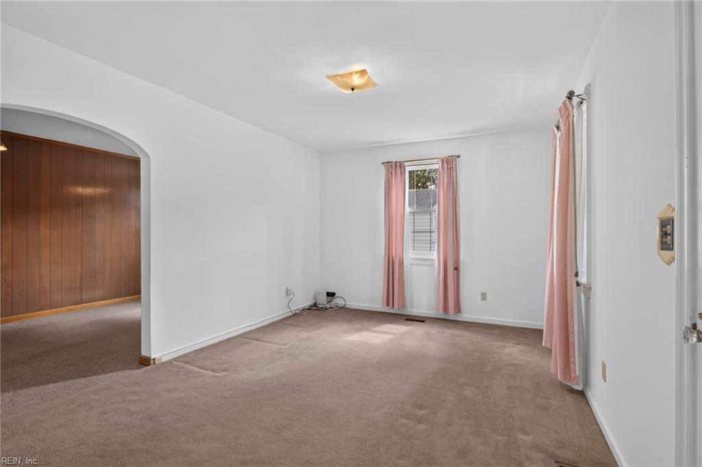 624 Briarfield Road Newport News VA 23605