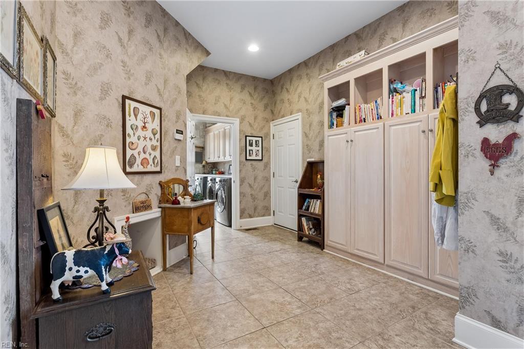 220 Olde Pond Lane Yorktown VA 23693