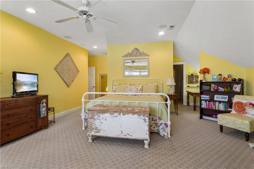 220 Olde Pond Lane Yorktown VA 23693