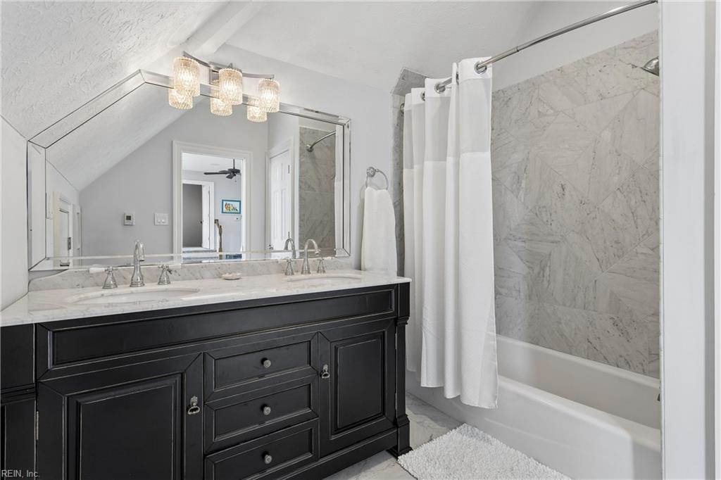 220 Olde Pond Lane Yorktown VA 23693
