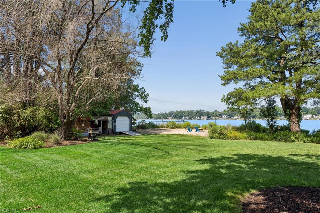220 Olde Pond Lane Yorktown VA 23693