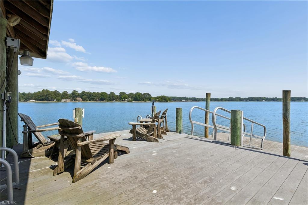 220 Olde Pond Lane Yorktown VA 23693