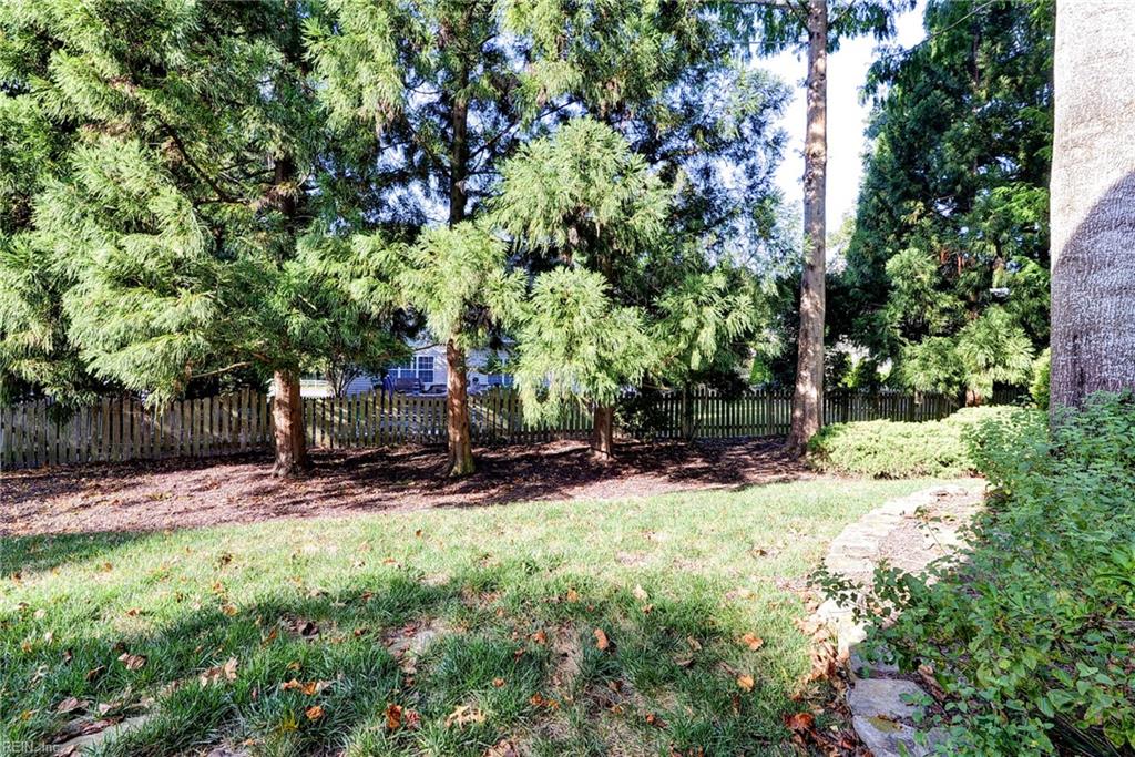 5331 Hillside Way Williamsburg VA 23185