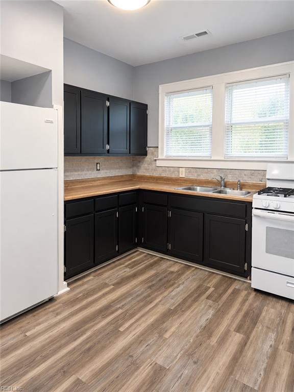 37 Sycamore Avenue Newport News VA 23605