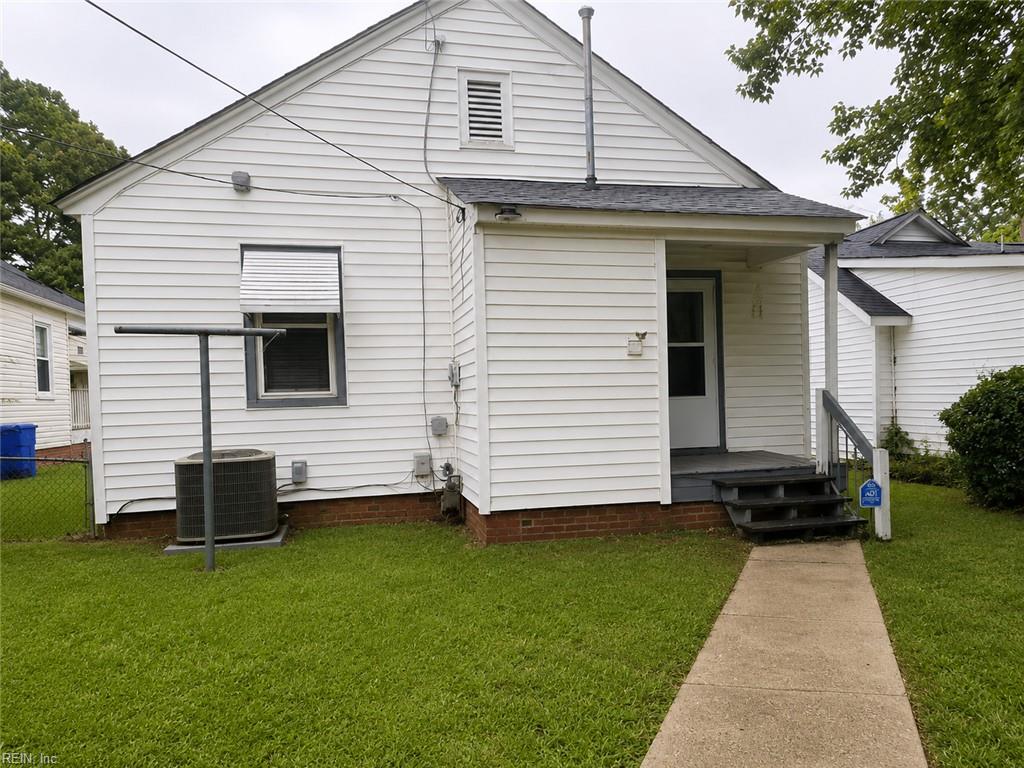 37 Sycamore Avenue Newport News VA 23605