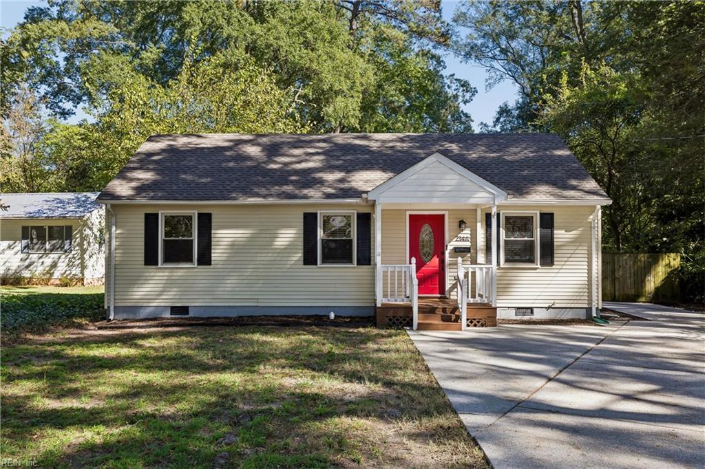 214 Pine Grove Road Newport News VA 23601