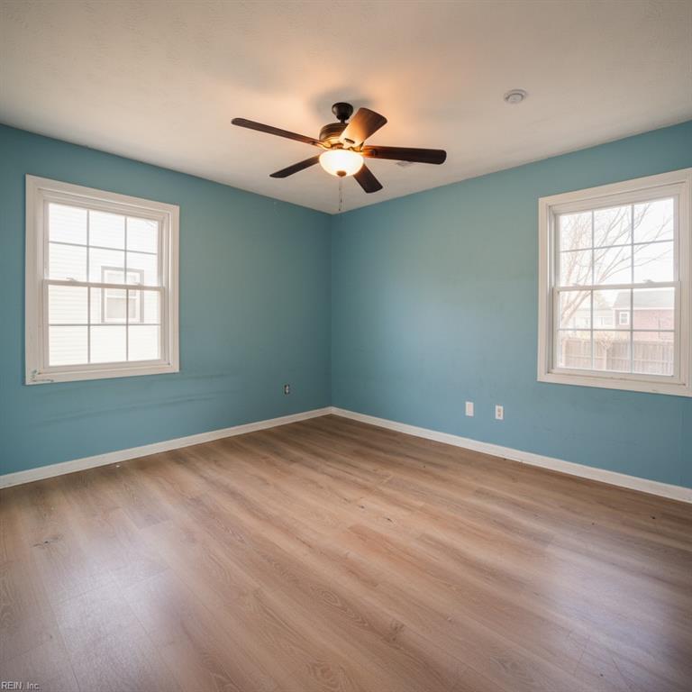 906 Harpersville Road Newport News VA 23601