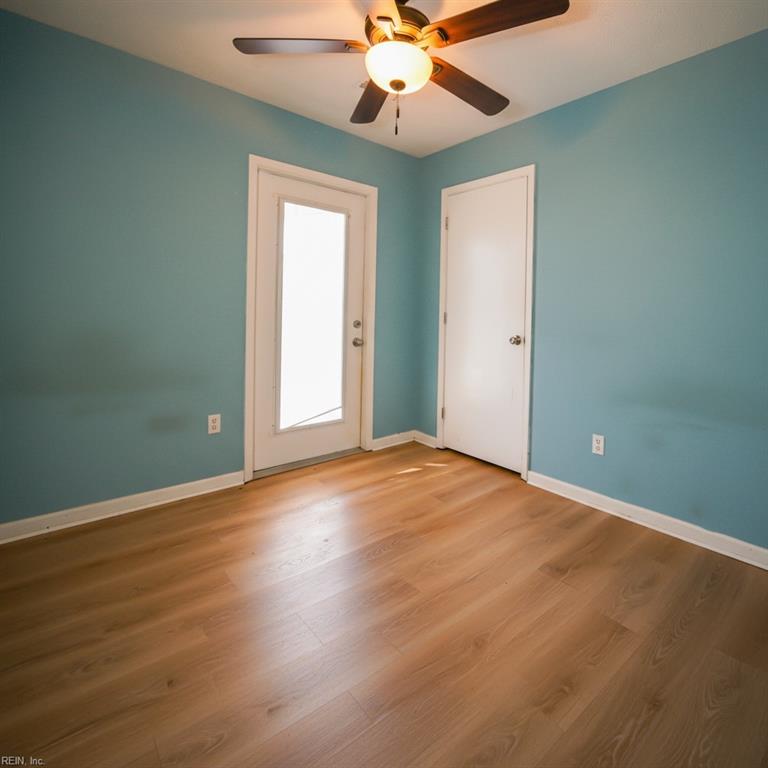 906 Harpersville Road Newport News VA 23601