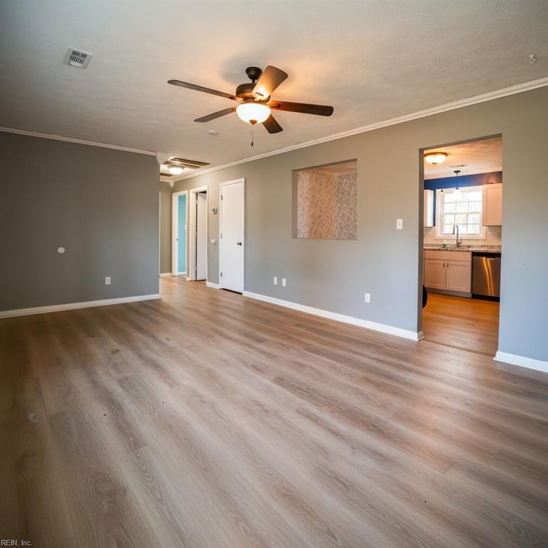 906 Harpersville Road Newport News VA 23601