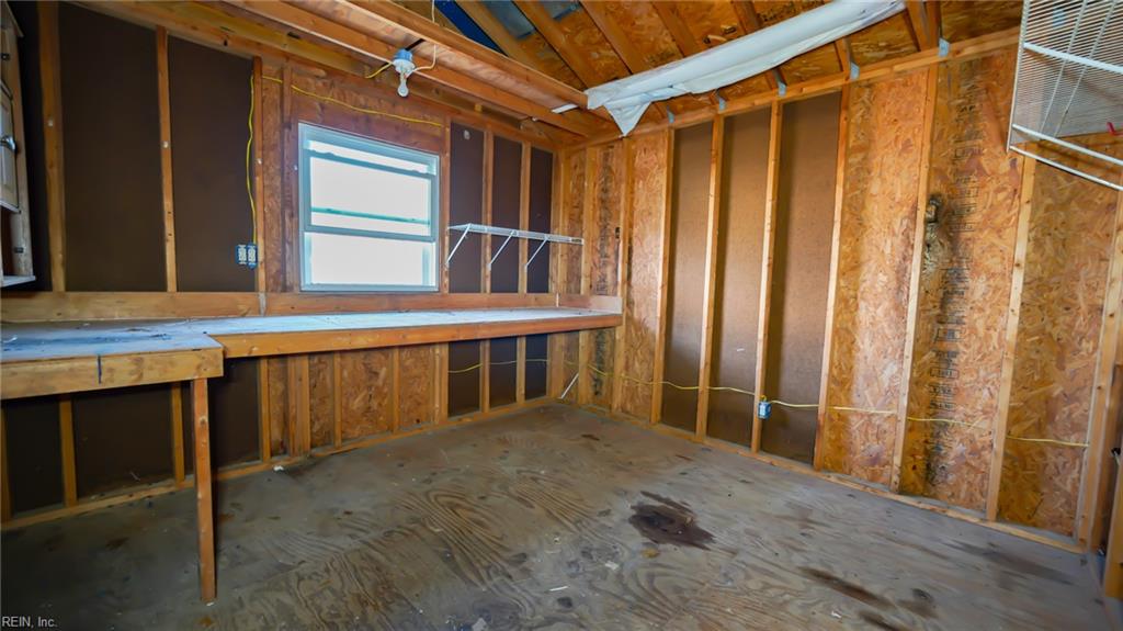 906 Harpersville Road Newport News VA 23601