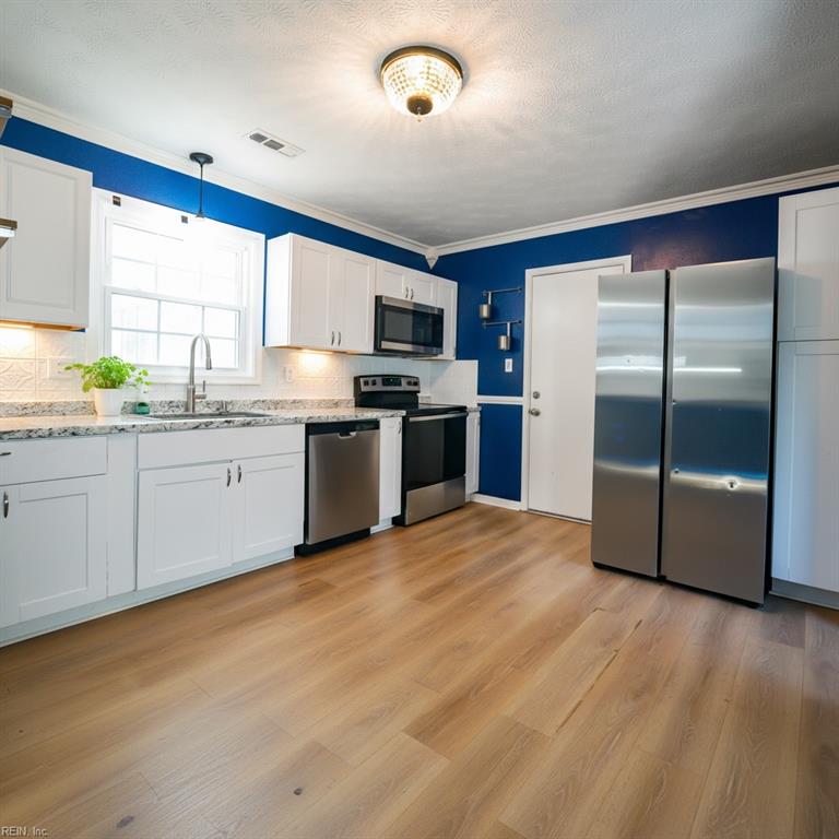 906 Harpersville Road Newport News VA 23601