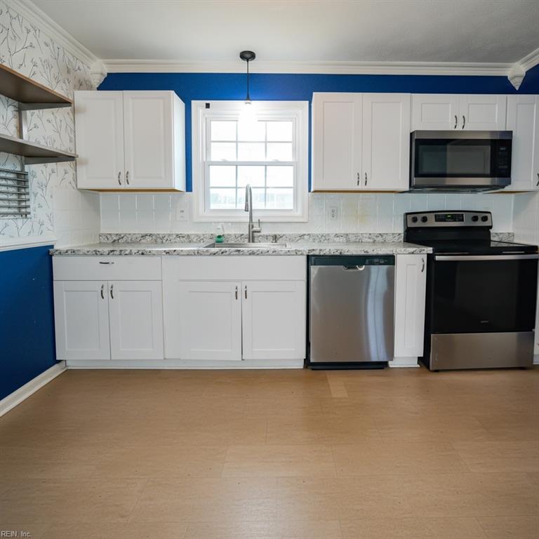 906 Harpersville Road Newport News VA 23601