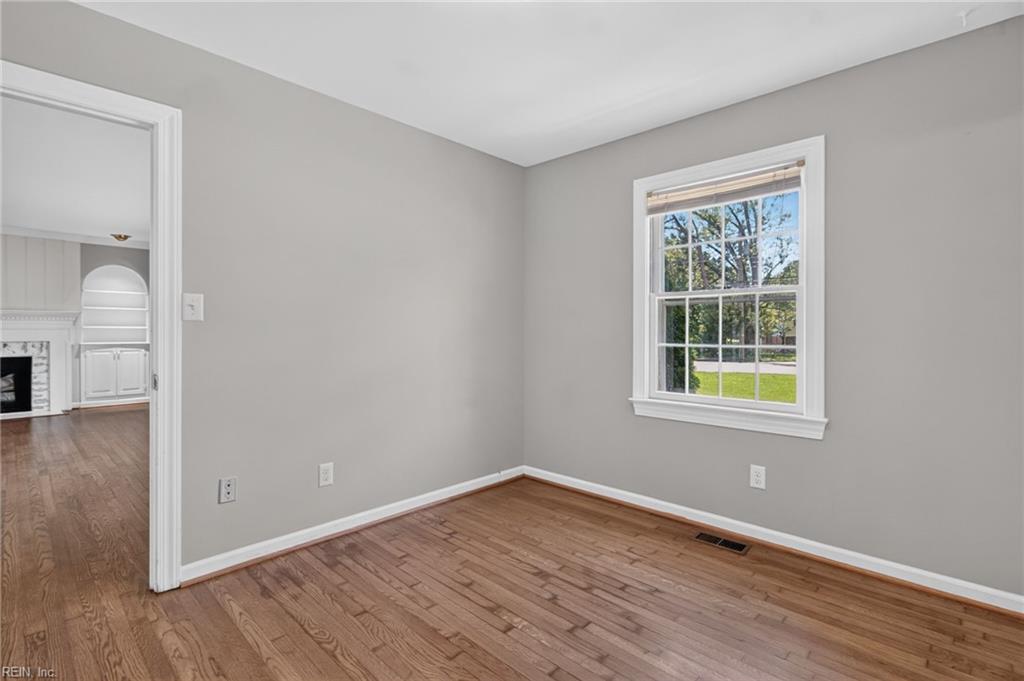 35 Shore Park Drive Newport News VA 23602