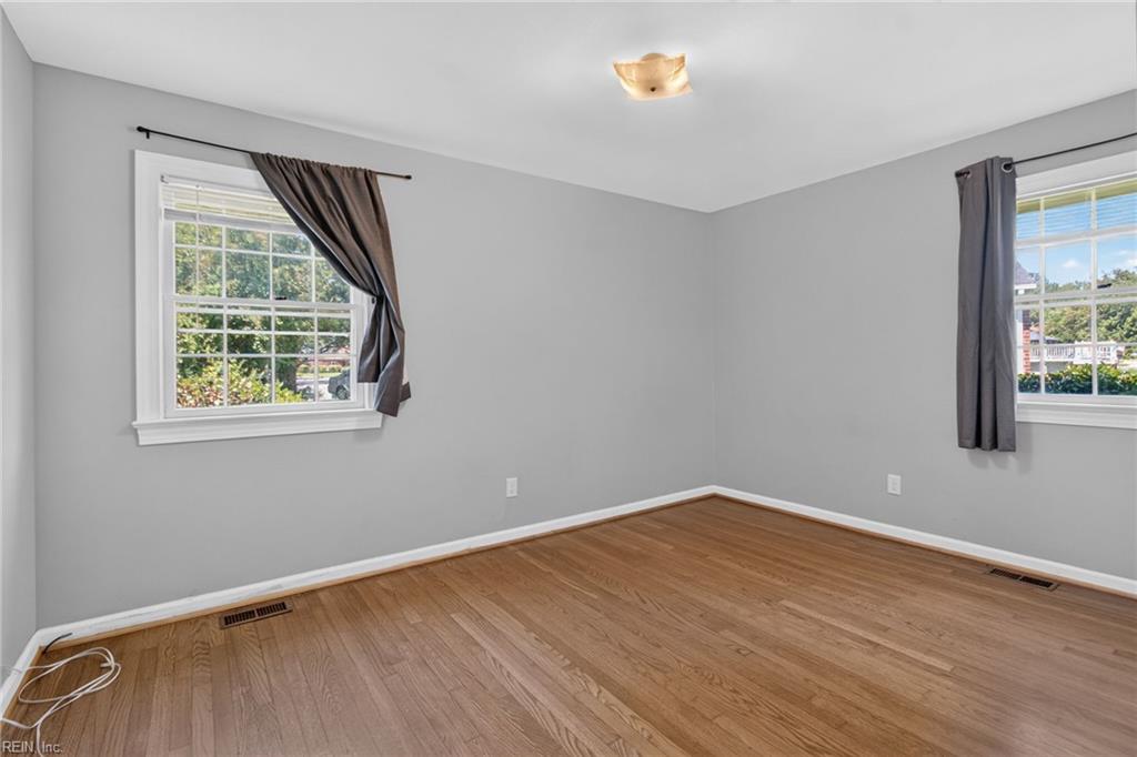 35 Shore Park Drive Newport News VA 23602
